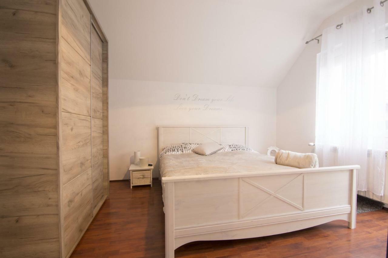 Apartament Dolce Casa Belgrad Zewnętrze zdjęcie